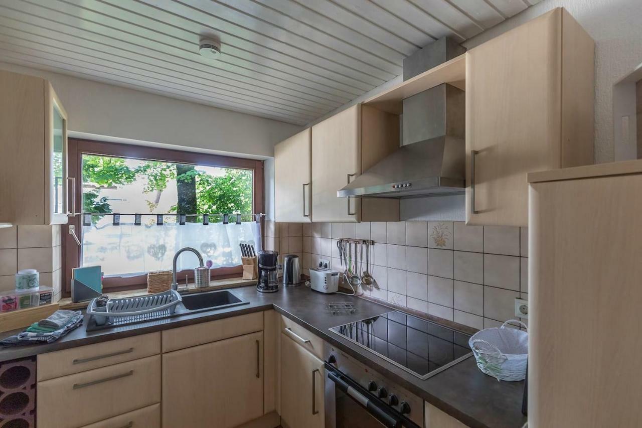 Elw, Sep. Eingang, Ueberdachte Terrasse, Naehe Backnang Apartment Althutte Exterior foto